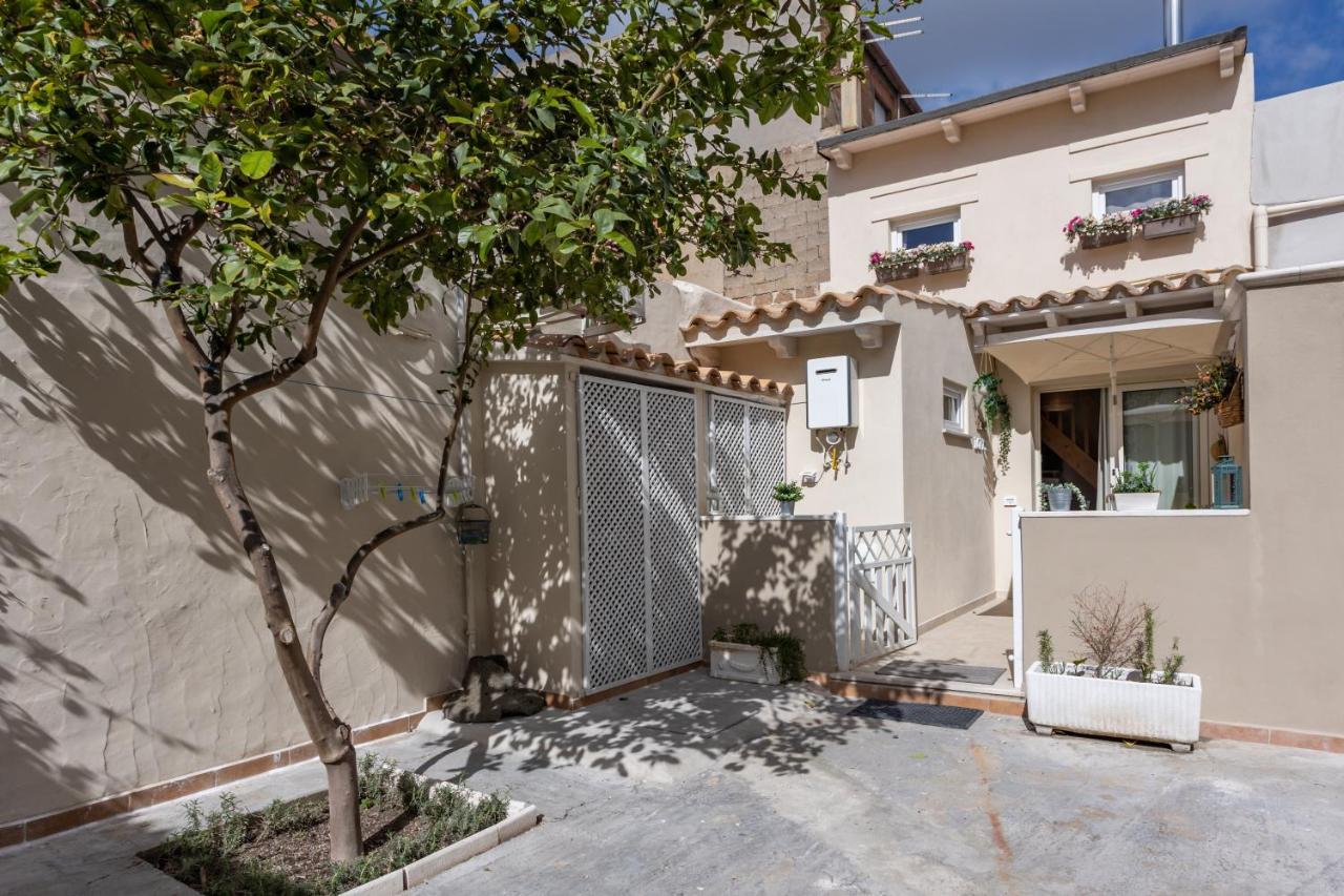 Villa Loft 35 - Private Parking Quartu SantʼElena Esterno foto