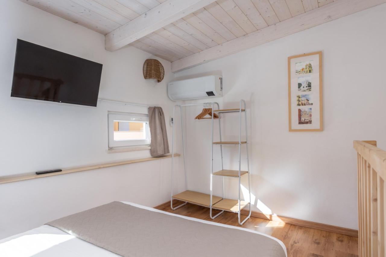 Villa Loft 35 - Private Parking Quartu SantʼElena Esterno foto
